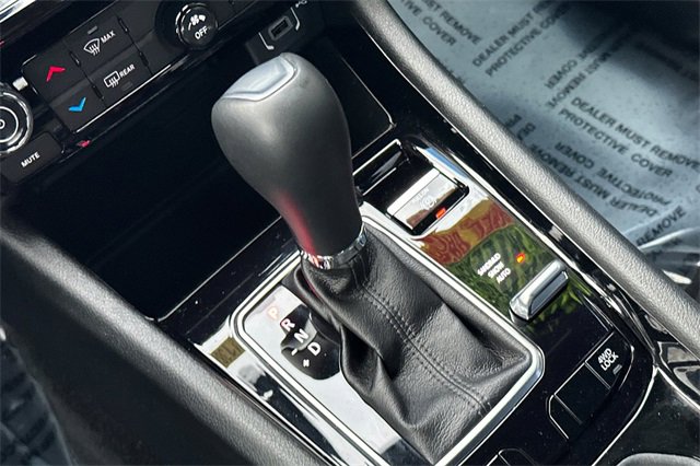 Used 2024 Jeep Compass Latitude w/ Convenience Group image 24