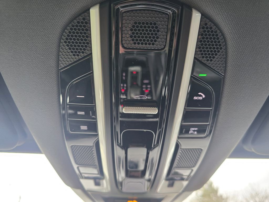 Used 2022 Porsche Cayenne E-Hybrid image 74