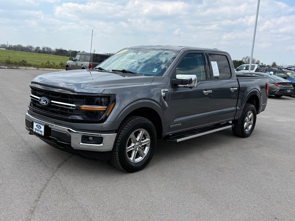 Used 2024 Ford F150 XLT w/ Equipment Group 302A MID image 39