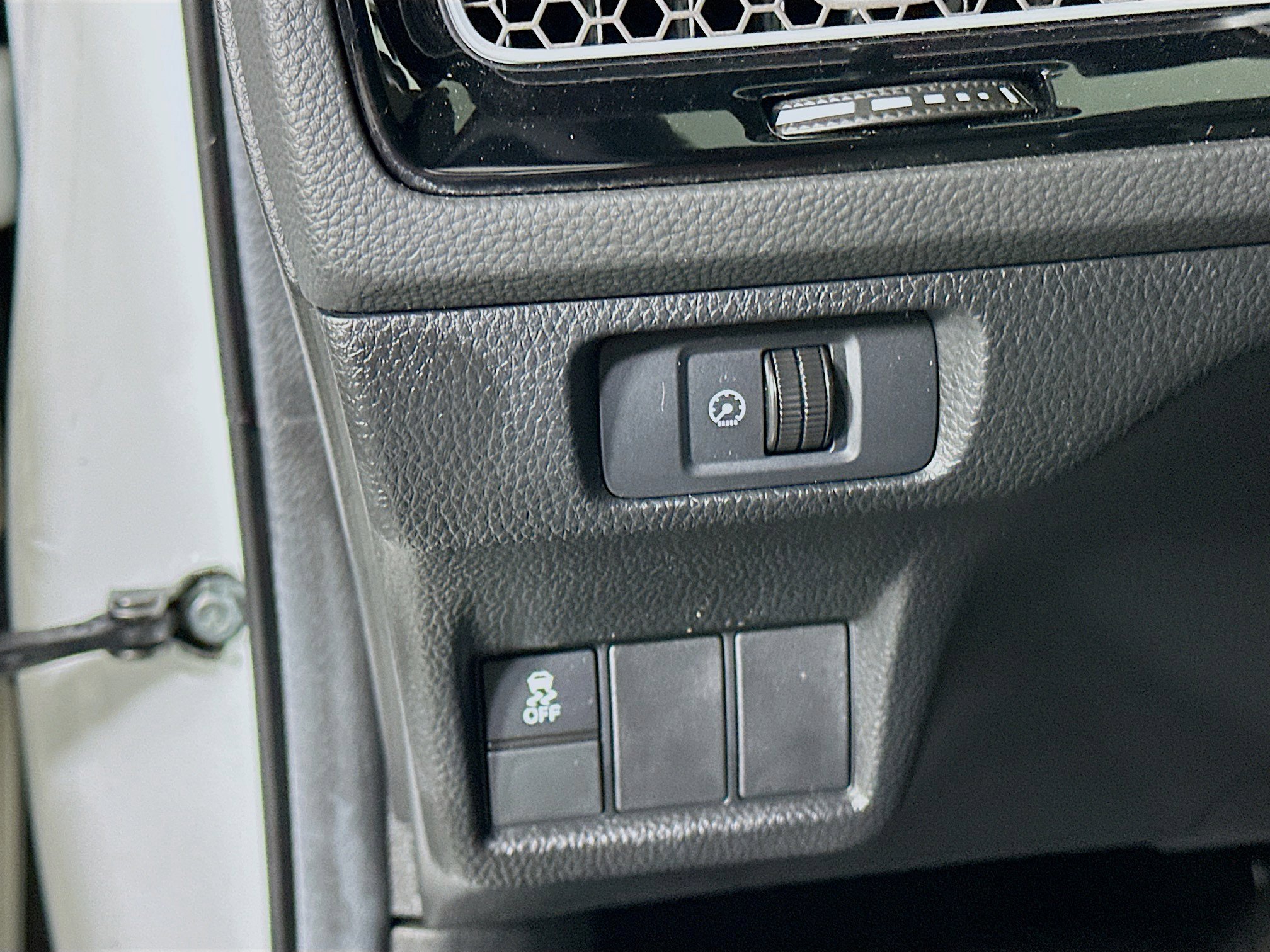 Used 2025 Honda Civic Sport image 17