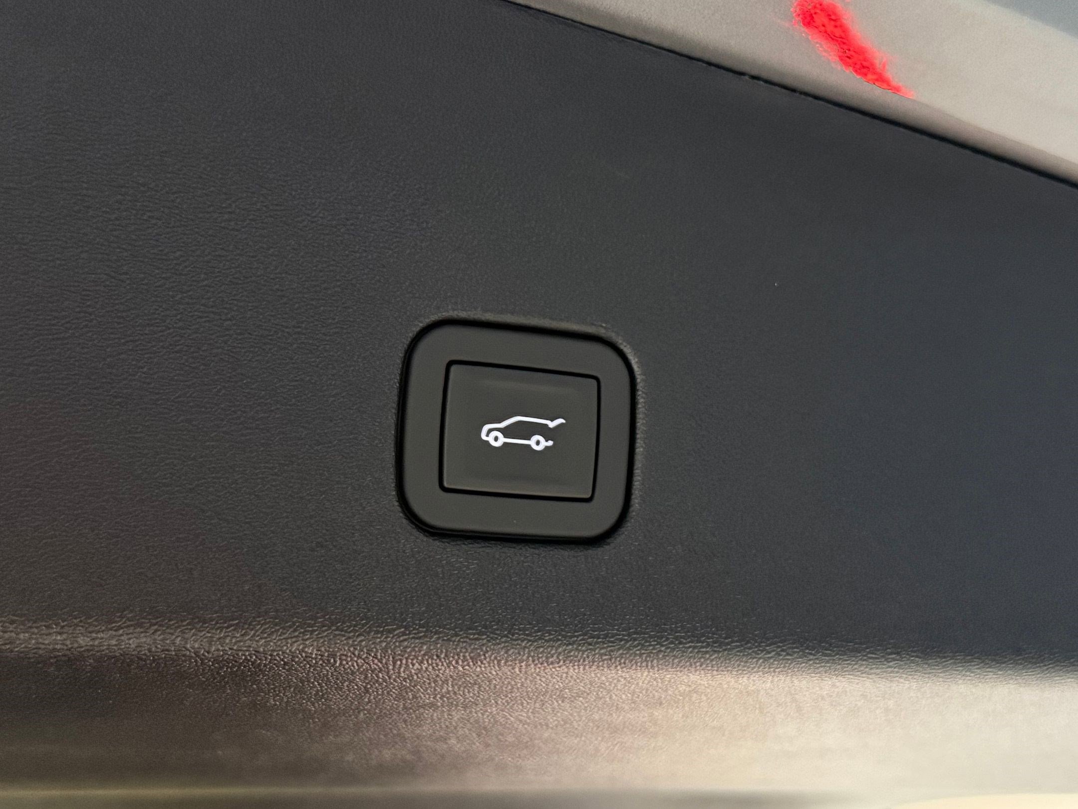 New 2026 Cadillac Optiq Sport 1 image 44