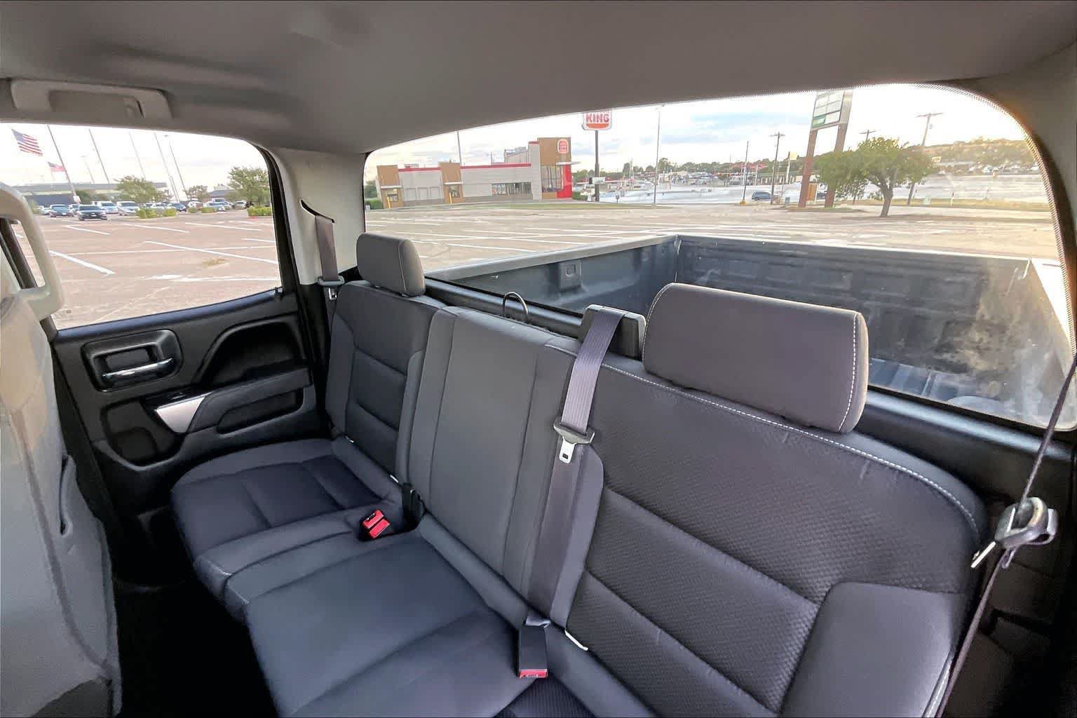 Used 2016 Chevrolet Silverado 1500 LT AWD/4WD image 27