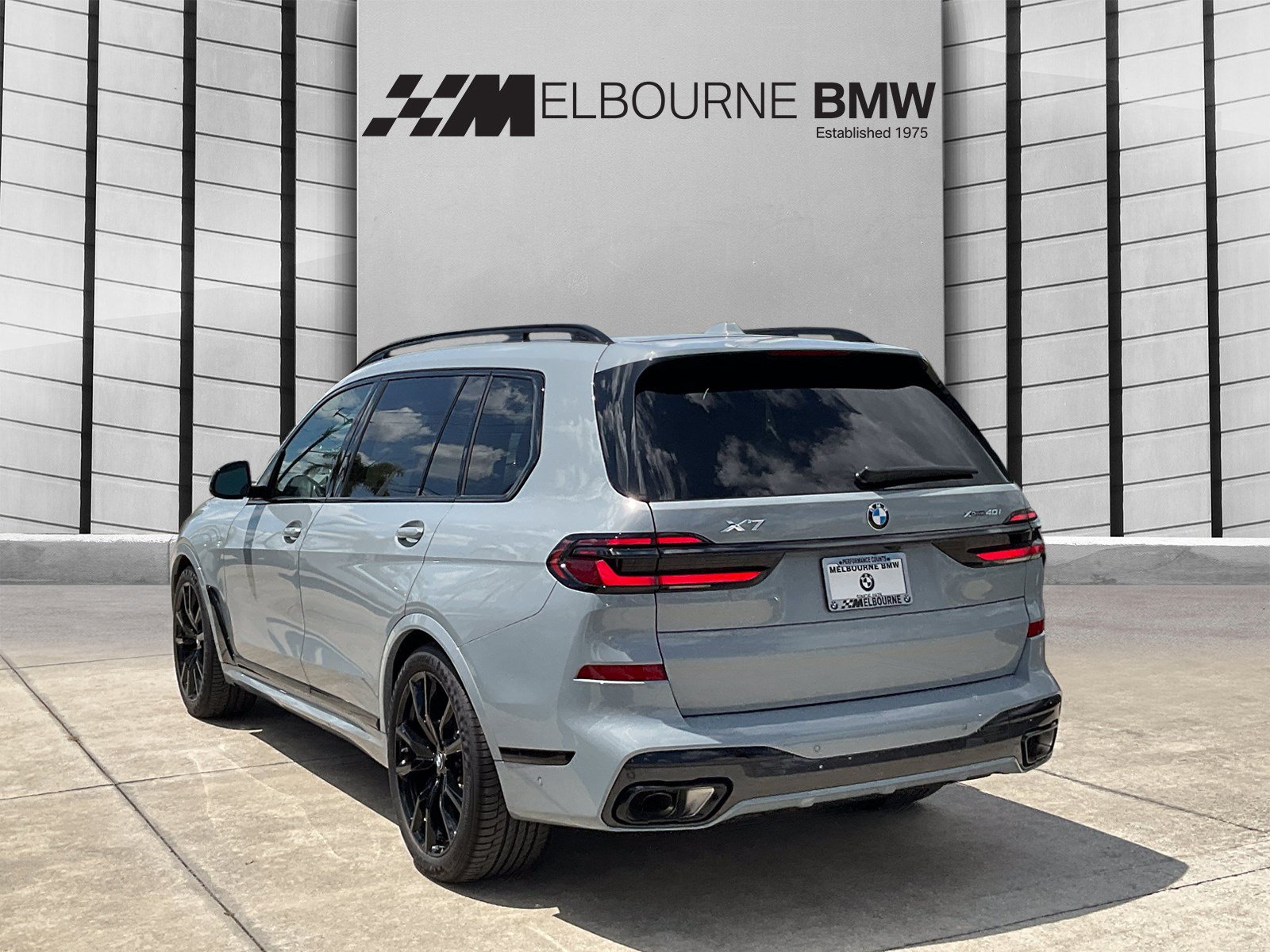 New 2027 BMW X7 xDrive40i w/ M Sport Package AWD/4WD image 6