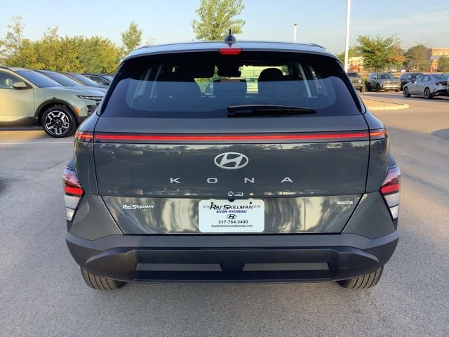 Certified 2026 Hyundai Kona SE image 7