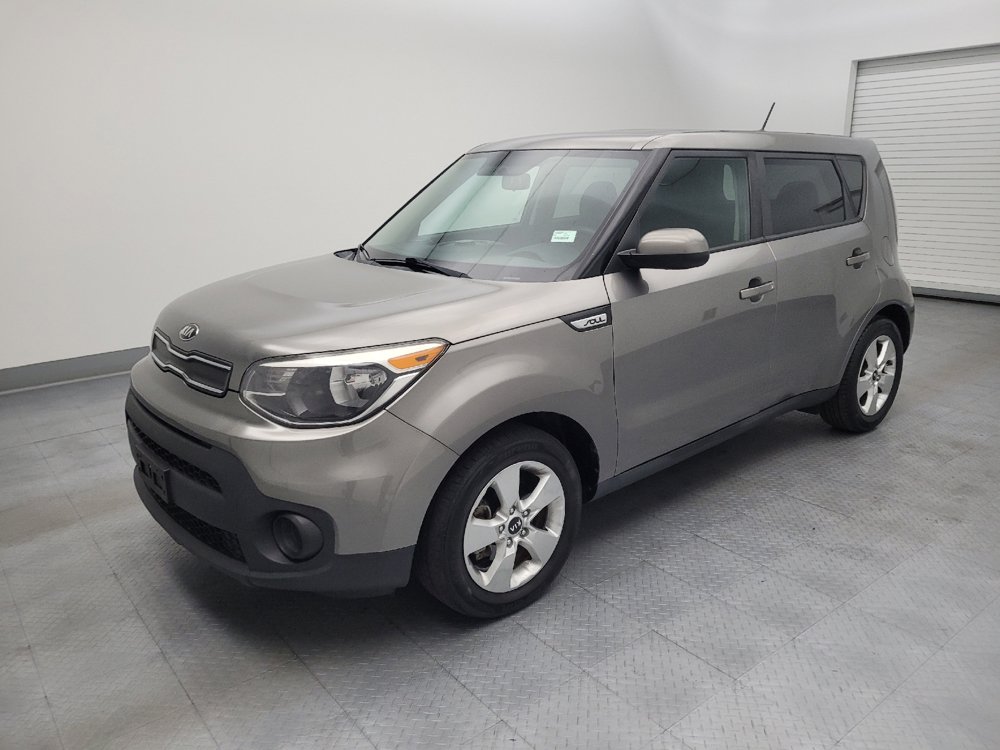 Used 2018 Kia Soul FWD image 2