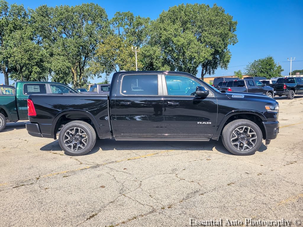 New 2027 RAM 1500 Laramie w/ Laramie Preferred Package AWD/4WD image 13