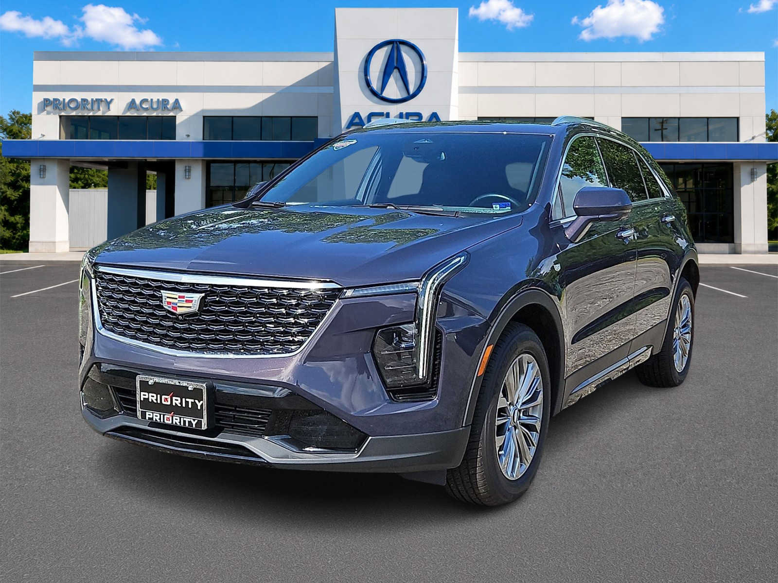 Used 2025 Cadillac XT4 Premium Luxury AWD/4WD image 1