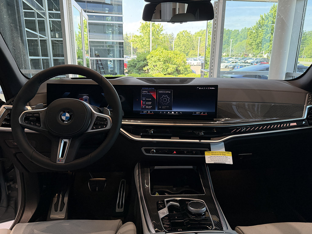 New 2026 BMW X5 M60i w/ Climate Comfort Package AWD/4WD image 15