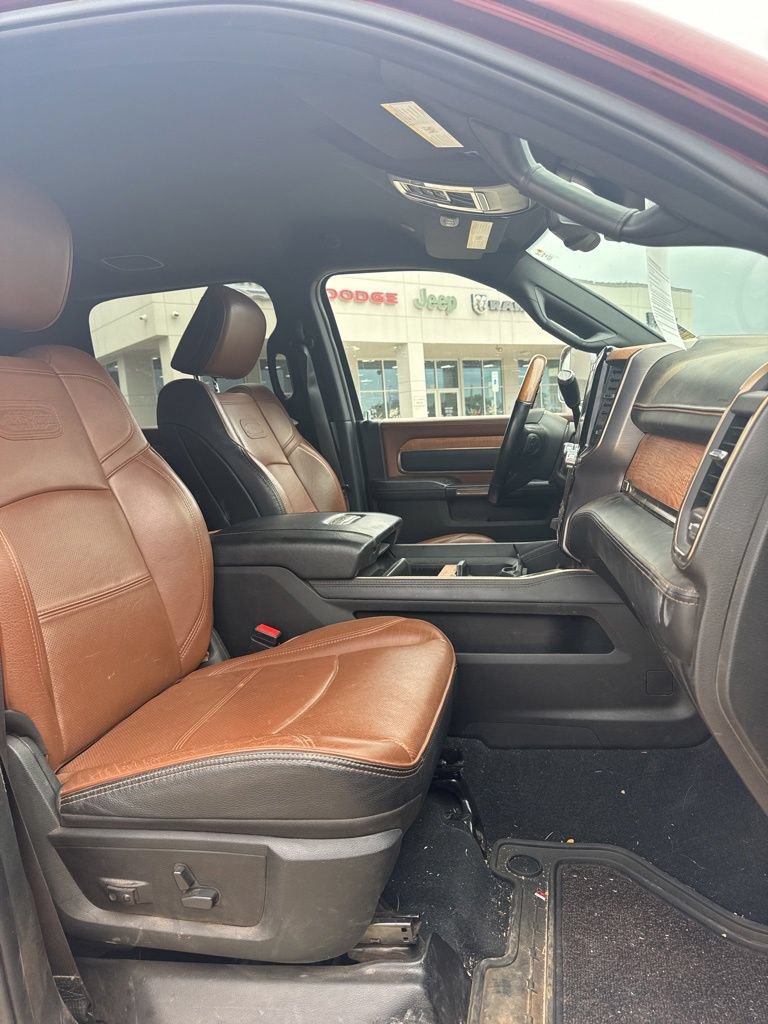 Used 2022 RAM 3500 Limited AWD/4WD image 19