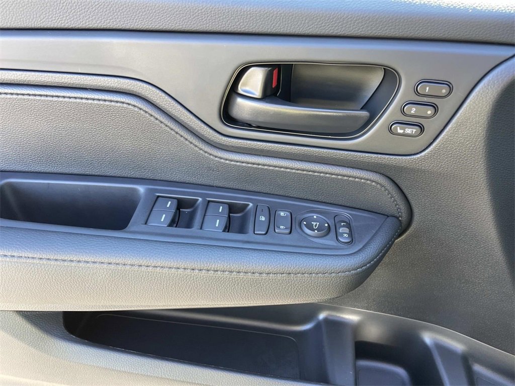 New 2026 Honda Odyssey EX-L image 16