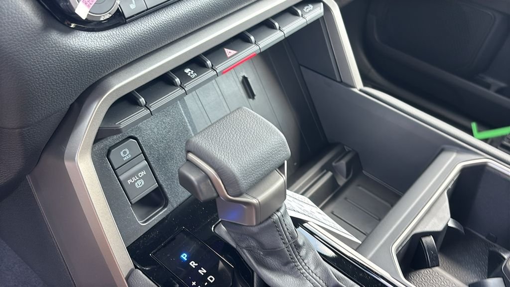 New 2026 Toyota Tundra Limited AWD/4WD image 23