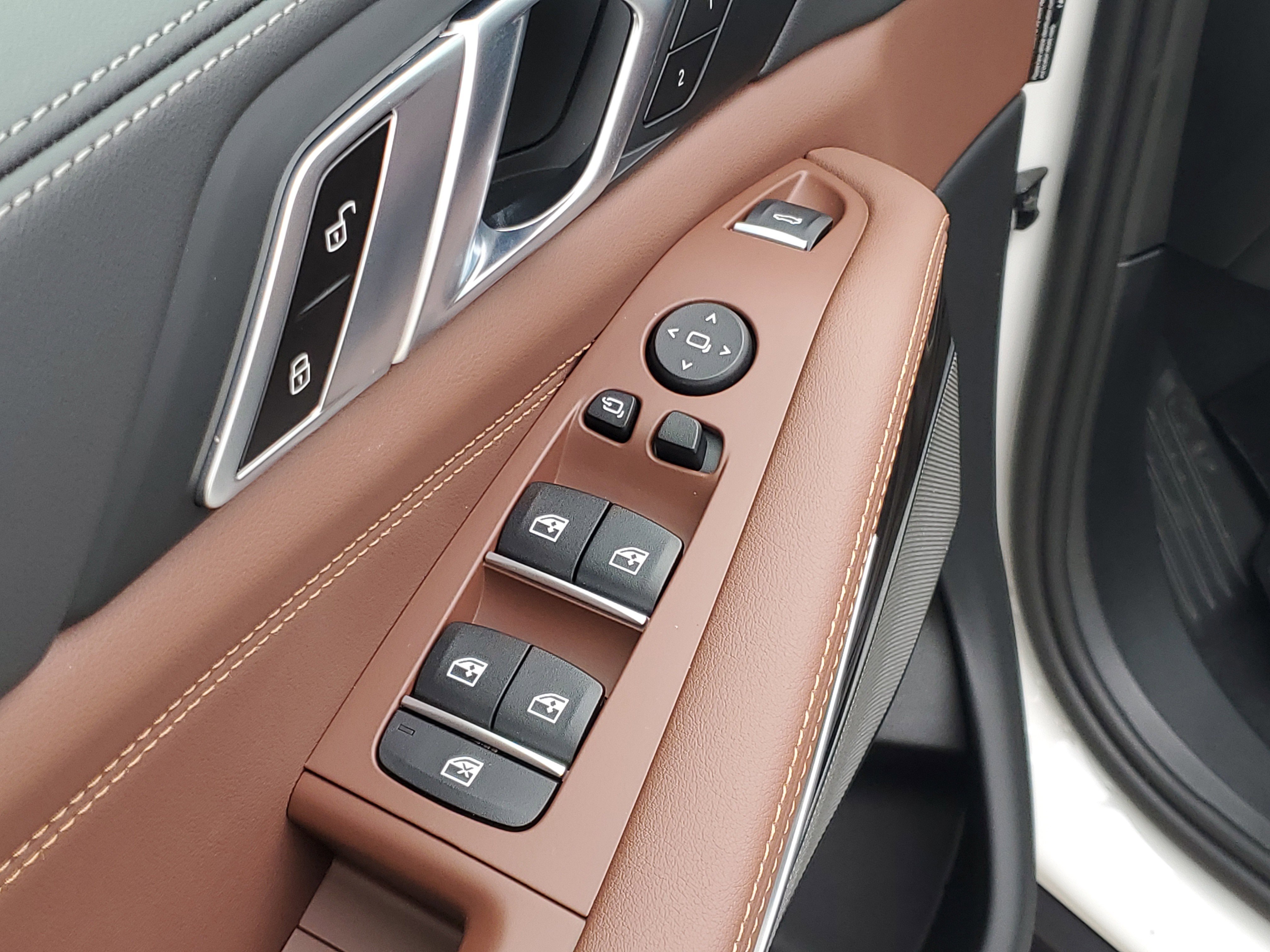 New 2026 BMW X5 xDrive40i w/ Premium Package AWD/4WD image 6