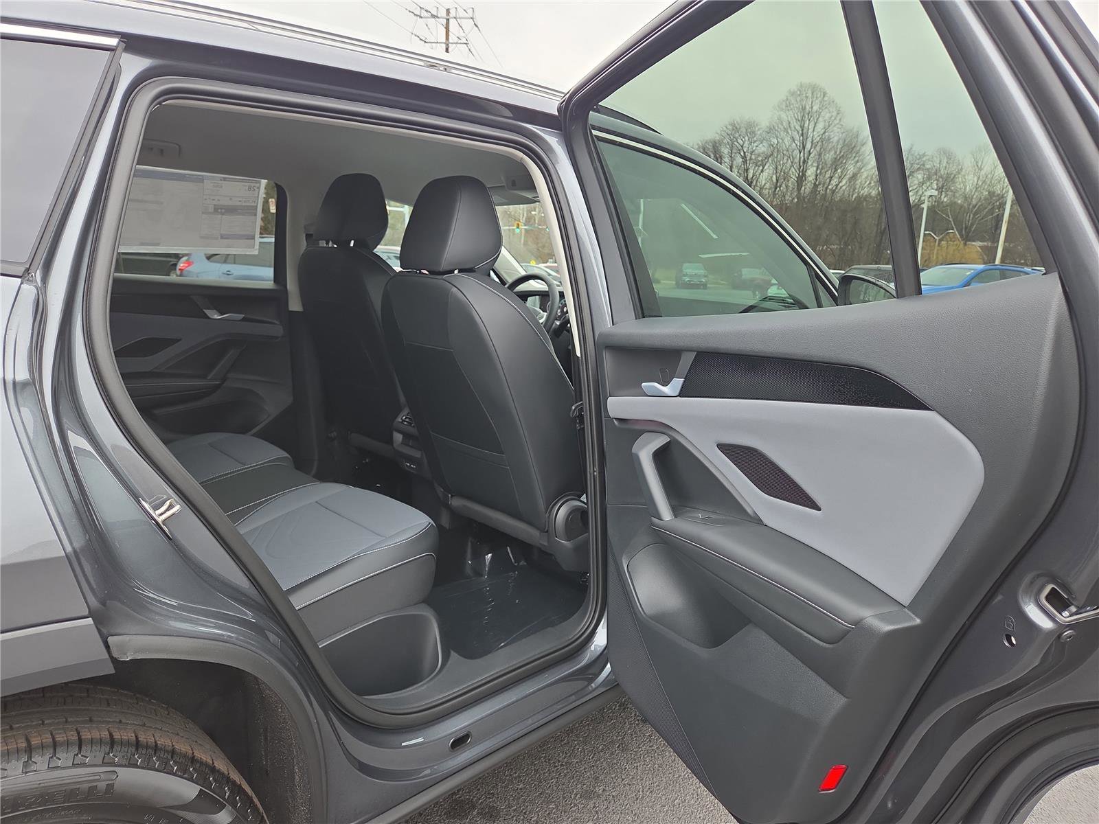 New 2026 Volkswagen Tiguan SE image 29