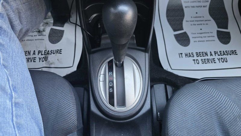 Used 2009 Honda Fit Sport image 22