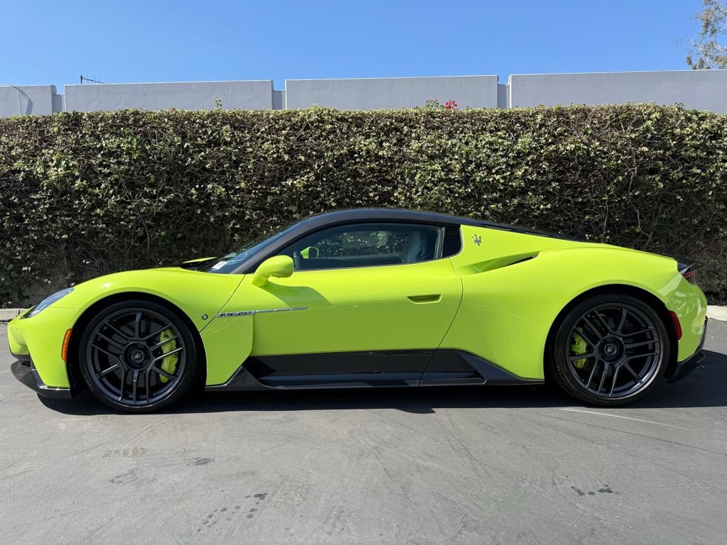 New 2023 Maserati MC20 Coupe RWD image 6