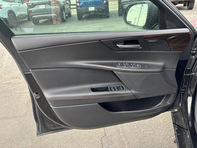 Used 2018 Jaguar XE Prestige image 10