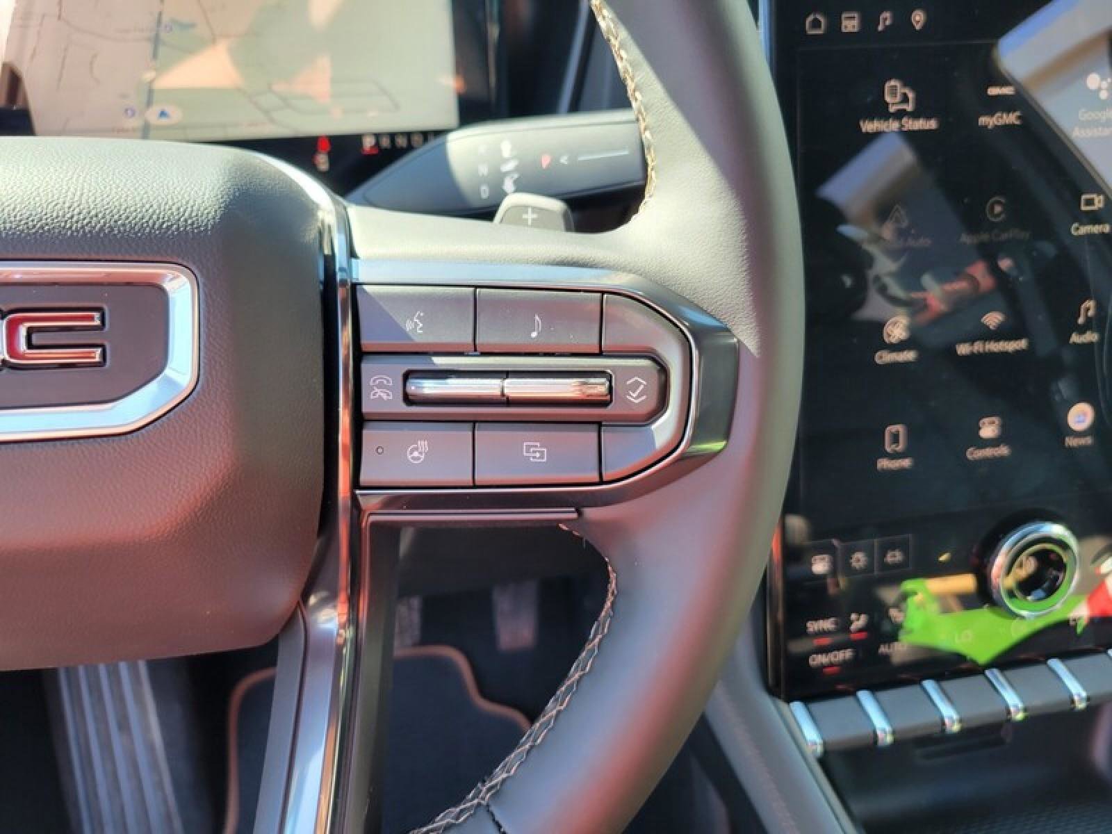 New 2026 GMC Terrain AT4 w/ Convenience Package III AWD/4WD image 12