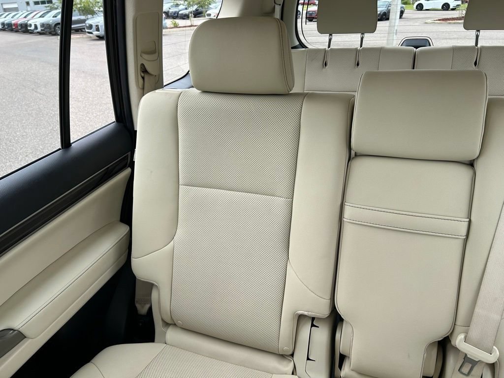 Used 2022 Lexus GX 460 Premium w/ Premium Package AWD/4WD image 12