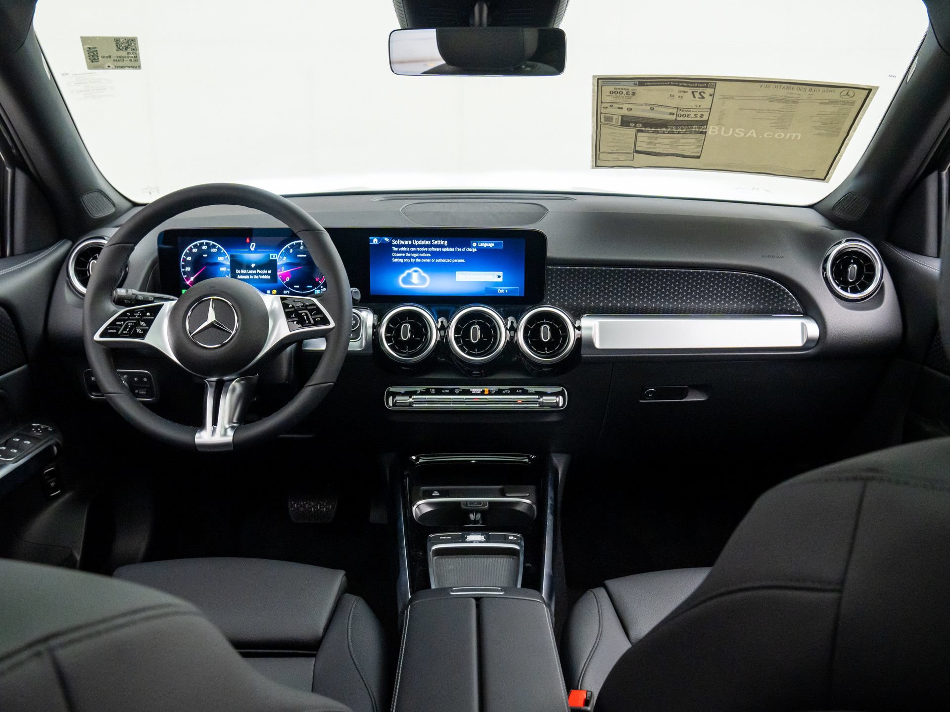 New 2026 Mercedes-Benz GLB 250 4MATIC image 10