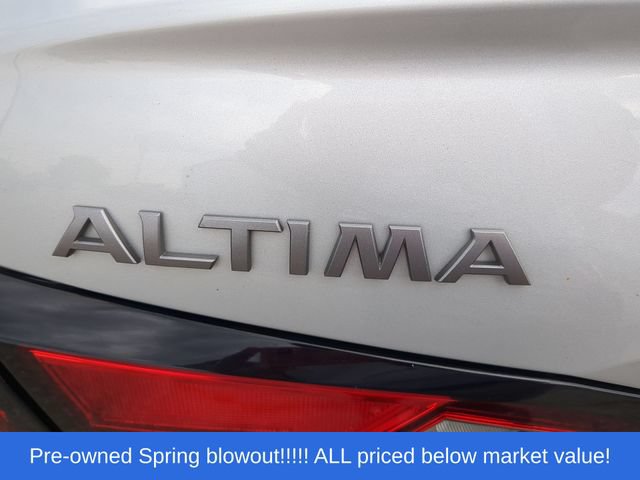 Used 2024 Nissan Altima 2.5 SV FWD image 10