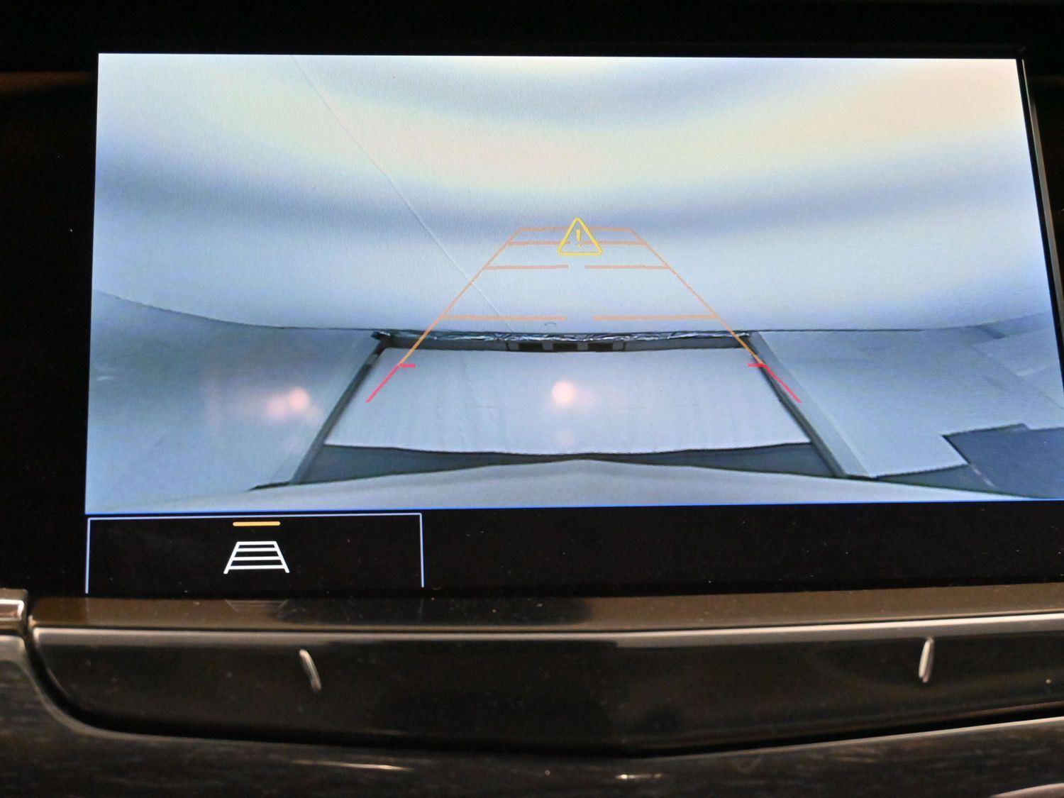 Certified 2022 Cadillac XT6 Premium Luxury image 25