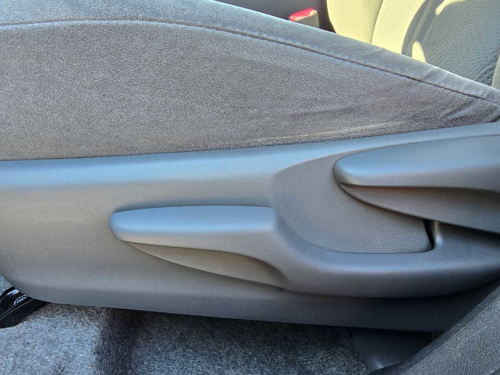 Used 2012 Toyota Prius Three image 24