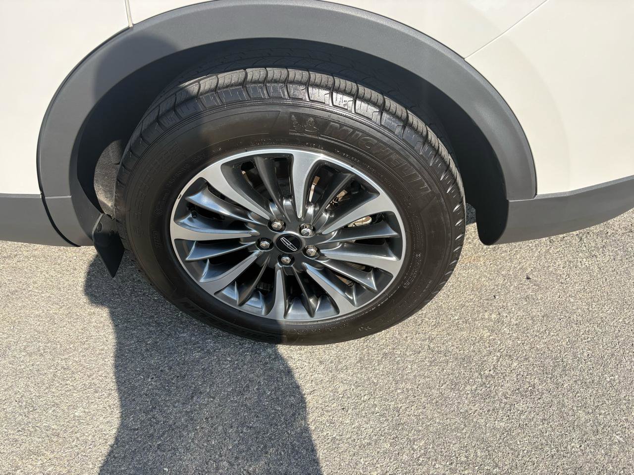 Used 2021 Lincoln Nautilus FWD w/ Equipment Group 101A image 61