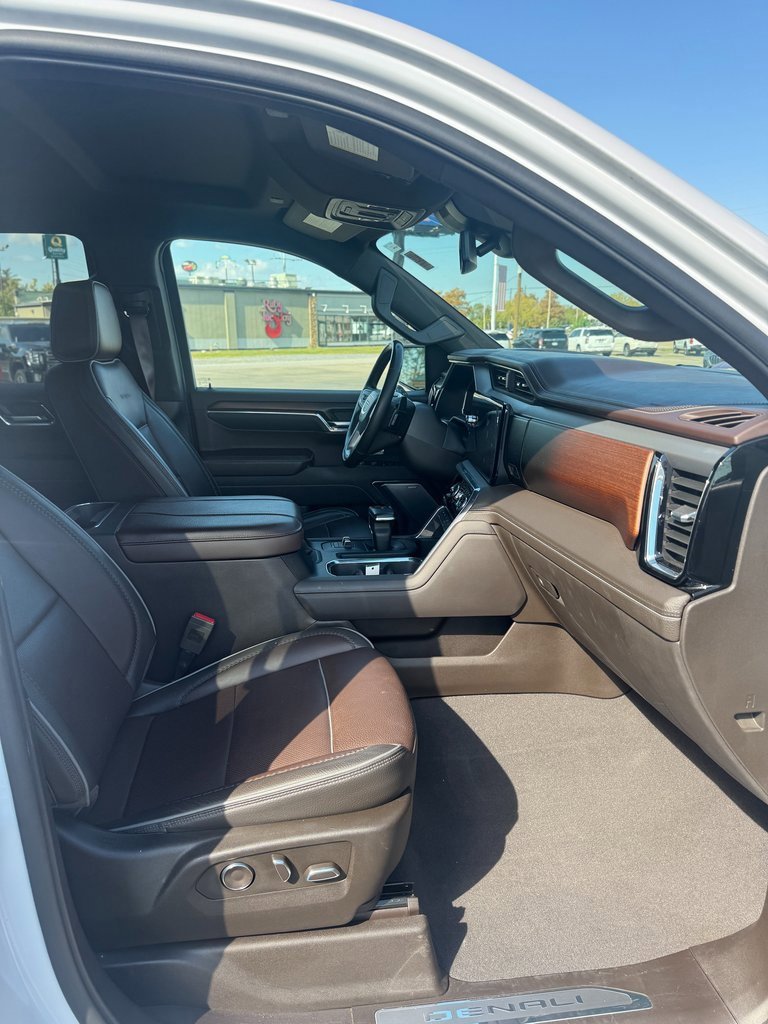 Used 2024 GMC Sierra 1500 Denali image 10