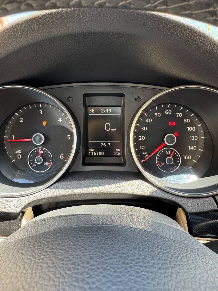Used 2010 Volkswagen Jetta TDI FWD image 20