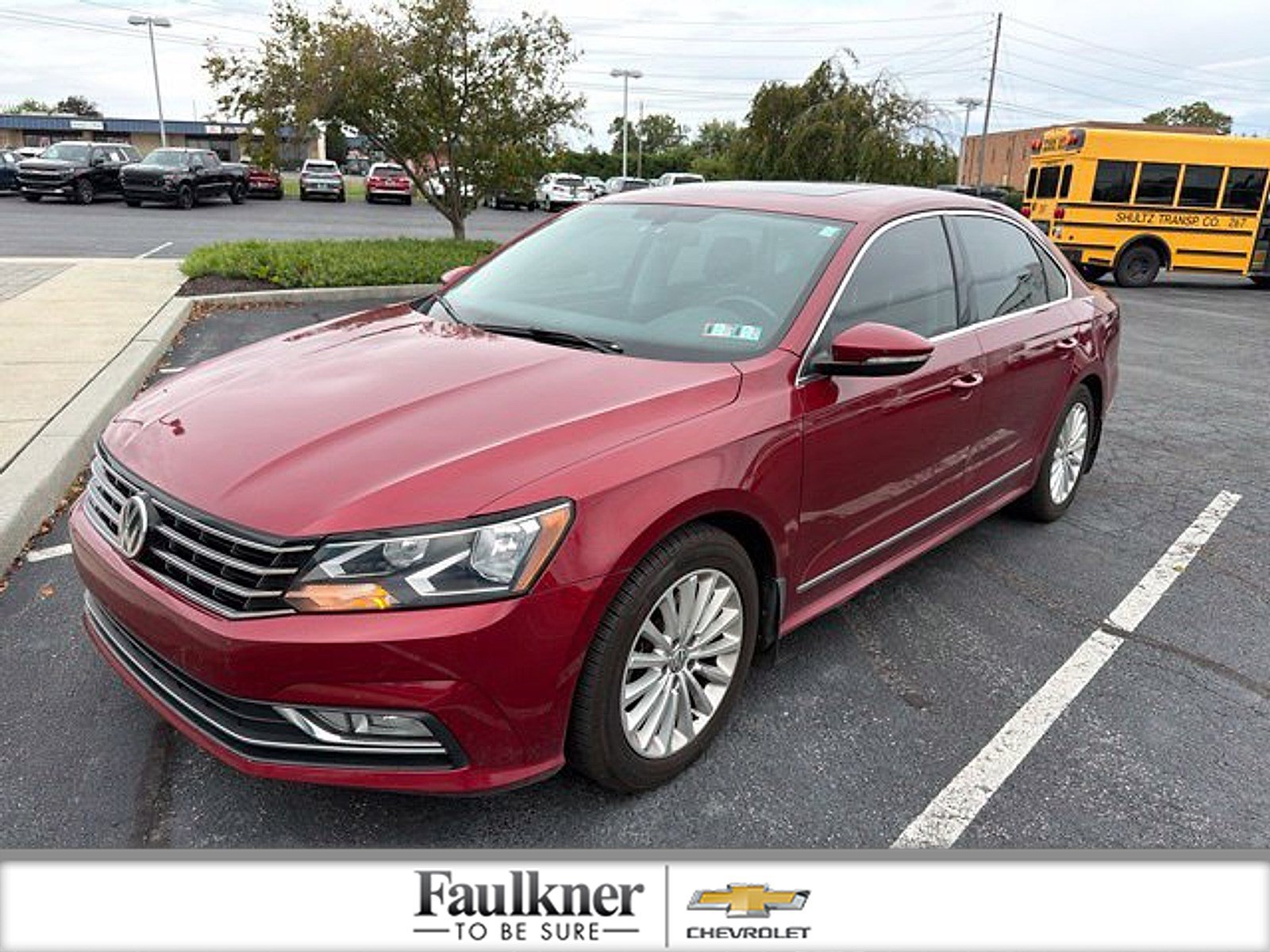 Used 2016 Volkswagen Passat 1.8T SE