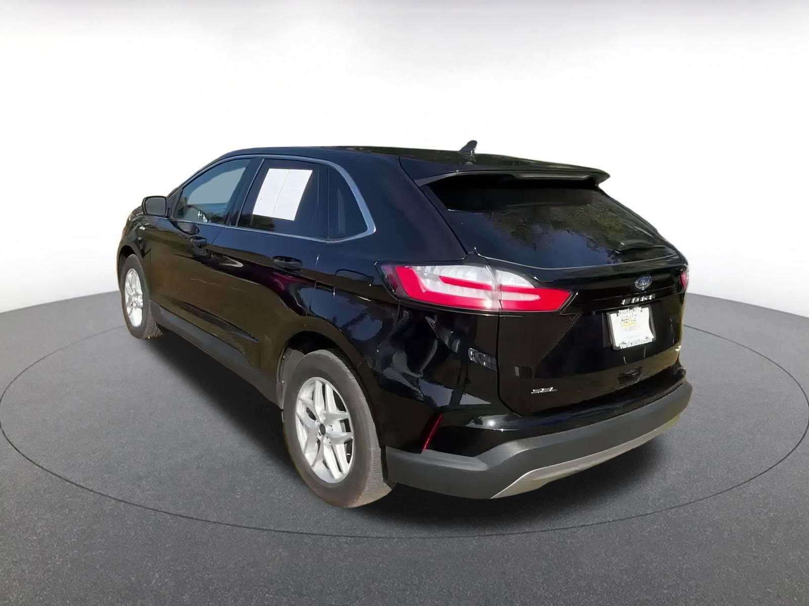 Used 2022 Ford Edge SEL image 11