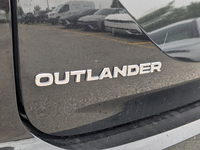 Used 2023 Mitsubishi Outlander SEL image 13