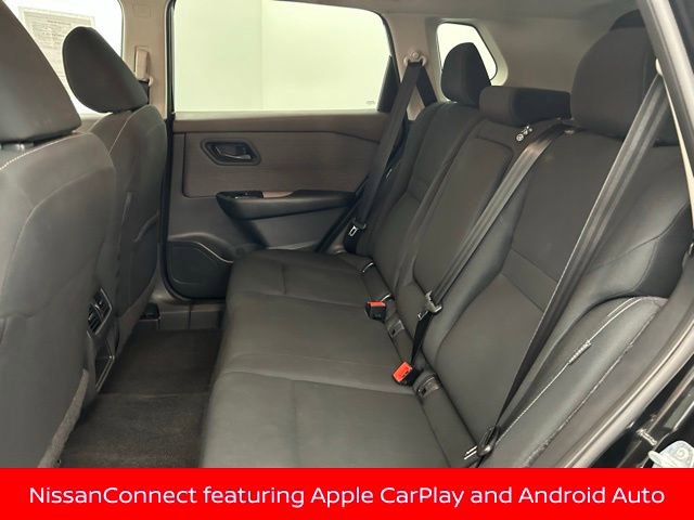 Used 2023 Nissan Rogue S image 17