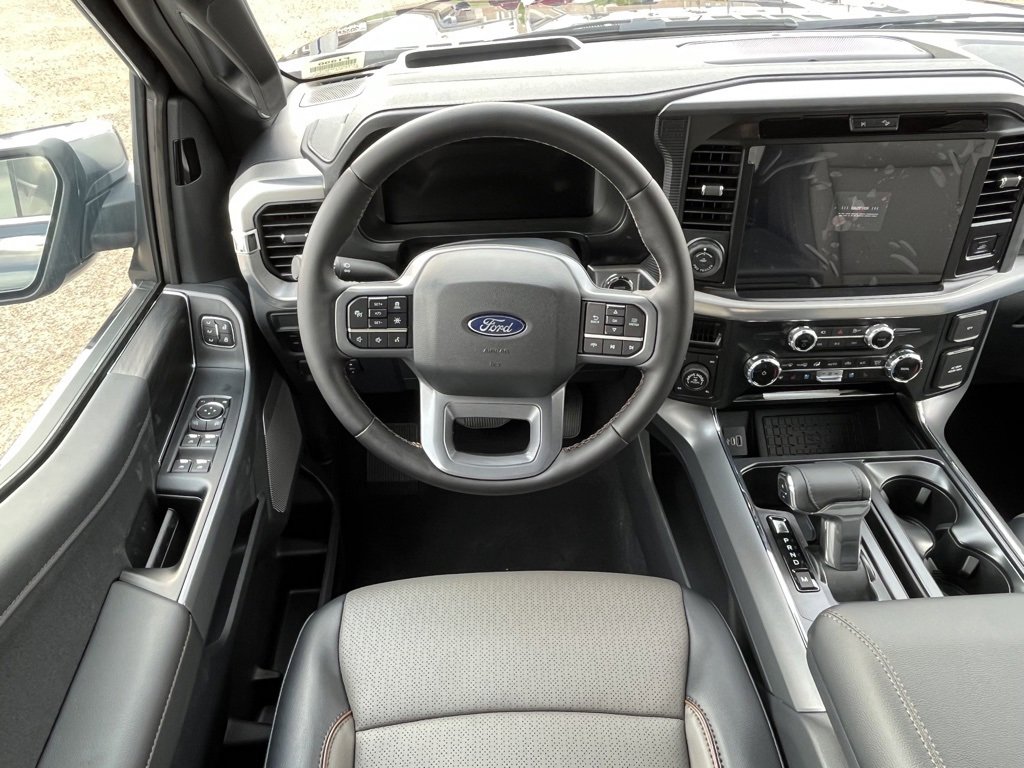 New 2025 Ford F150 Lariat w/ Equipment Group 502A High image 11