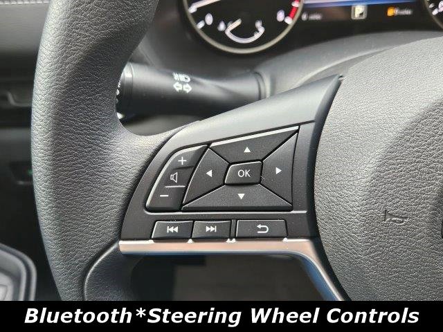 Used 2025 Nissan Sentra SV image 4