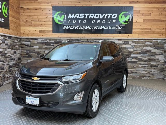 Used 2018 Chevrolet Equinox LT w/ Sun & Infotainment Package AWD/4WD image 4