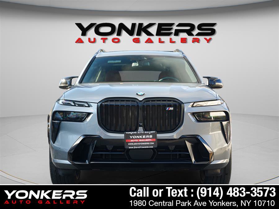 Used 2024 BMW X7 M60i w/ Executive Package image 18
