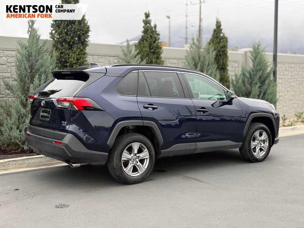 Used 2025 Toyota RAV4 XLE image 10