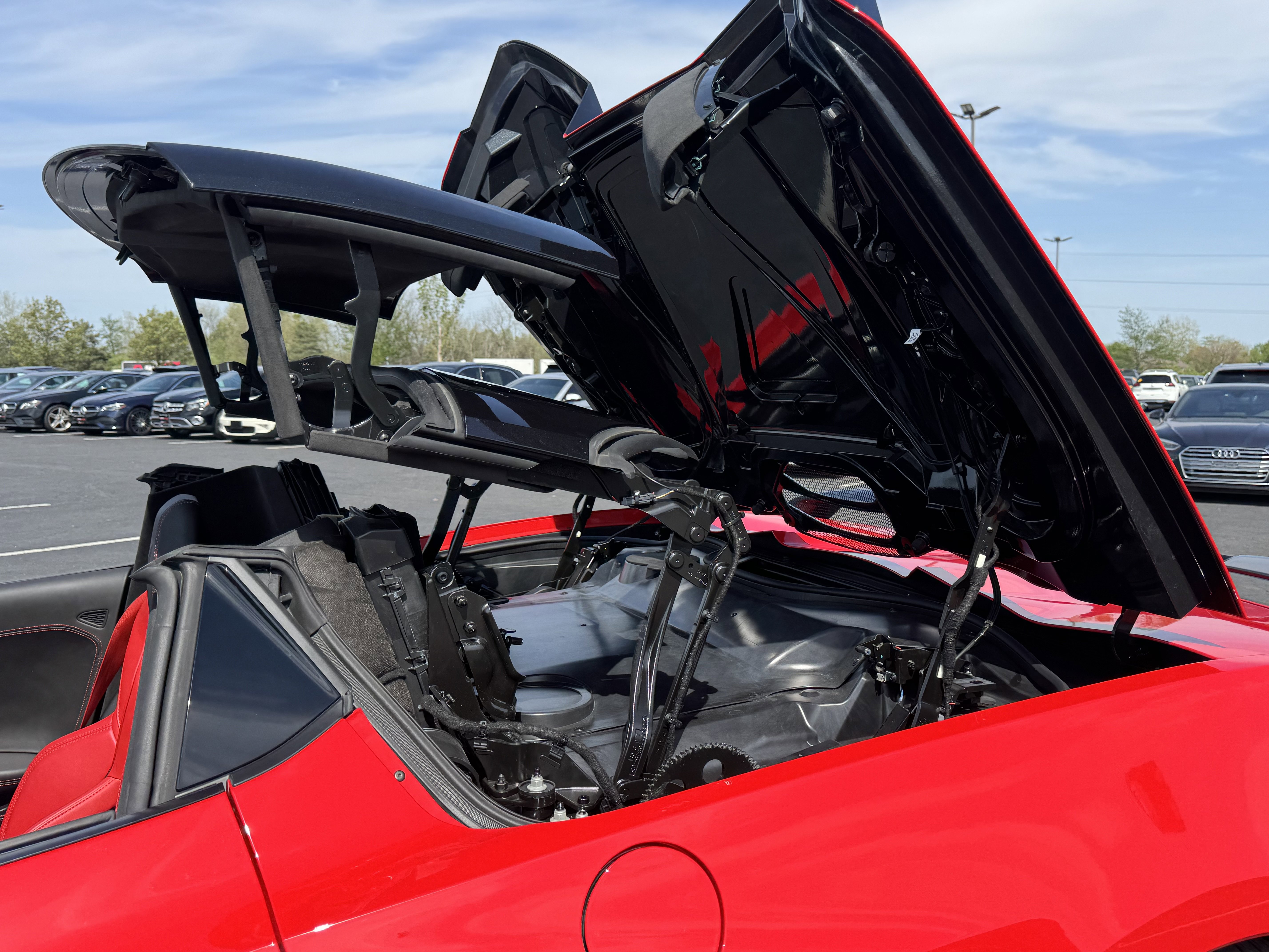 Used 2021 Chevrolet Corvette Stingray Premium Conv w/ Z51 Performance Package image 27