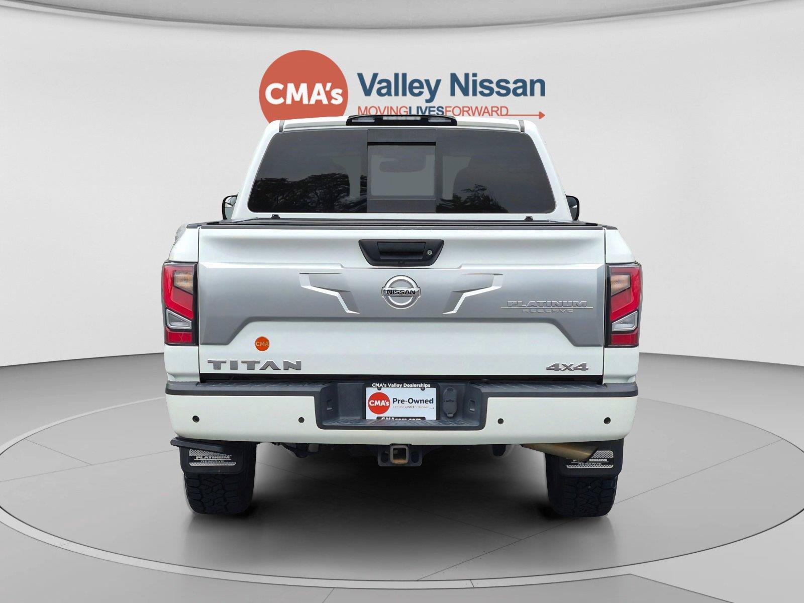 Used 2020 Nissan Titan Platinum Reserve AWD/4WD image 4