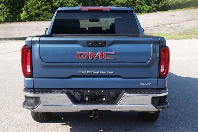 Used 2024 GMC Sierra 1500 SLT AWD/4WD image 6