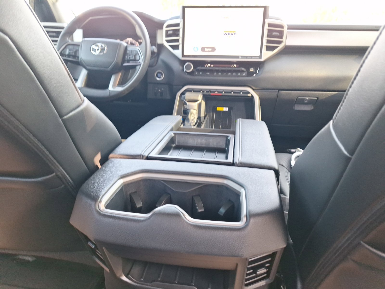 Used 2024 Toyota Tundra Limited w/ Power Package AWD/4WD image 32