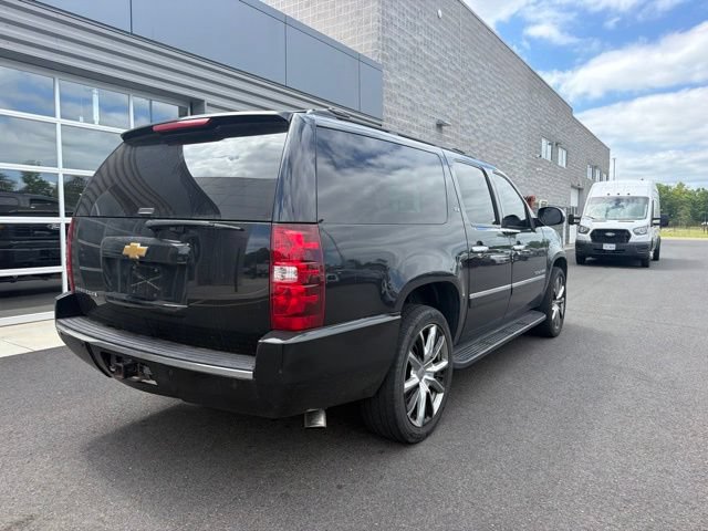 Used 2013 Chevrolet Suburban LTZ AWD/4WD image 6