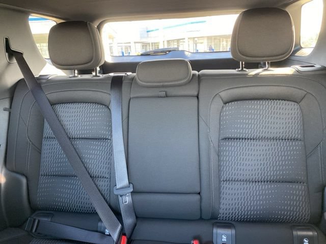 New 2026 Chevrolet Equinox LT w/ Safety and Technology Package AWD/4WD image 16