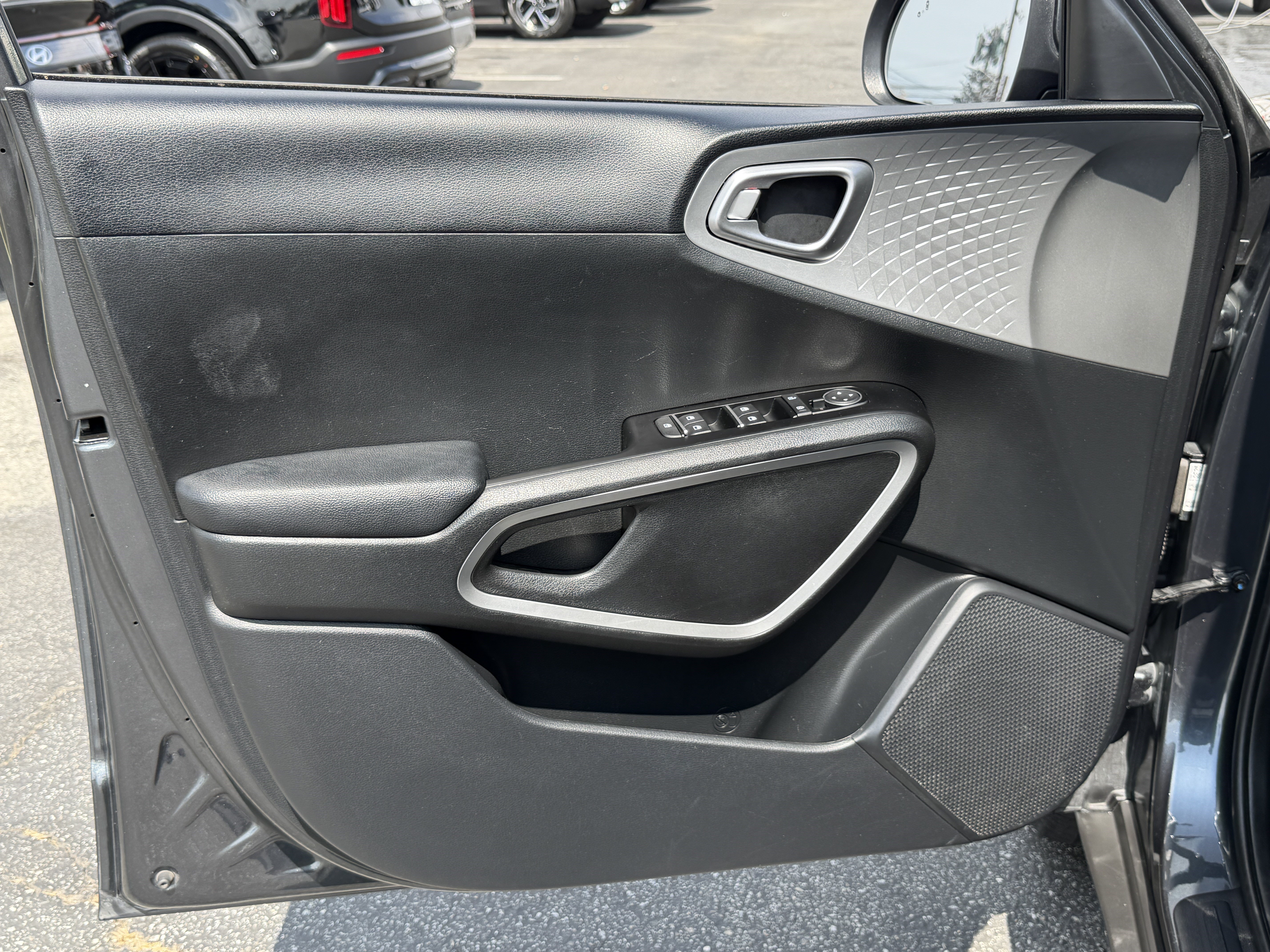 Certified 2024 Kia Soul LX w/ Option Group 015 FWD image 13