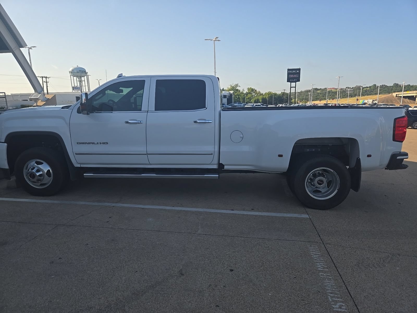 Used 2016 GMC Sierra 3500 Denali w/ Duramax Plus Package AWD/4WD image 6