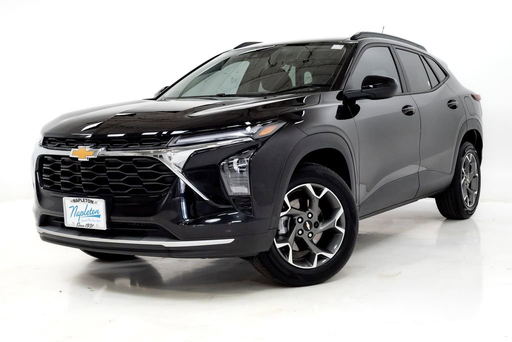 Used 2024 Chevrolet Trax LT w/ Driver Confidence Package