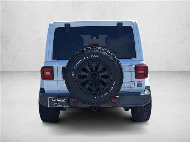 Used 2019 Jeep Wrangler Unlimited Sahara AWD/4WD image 7