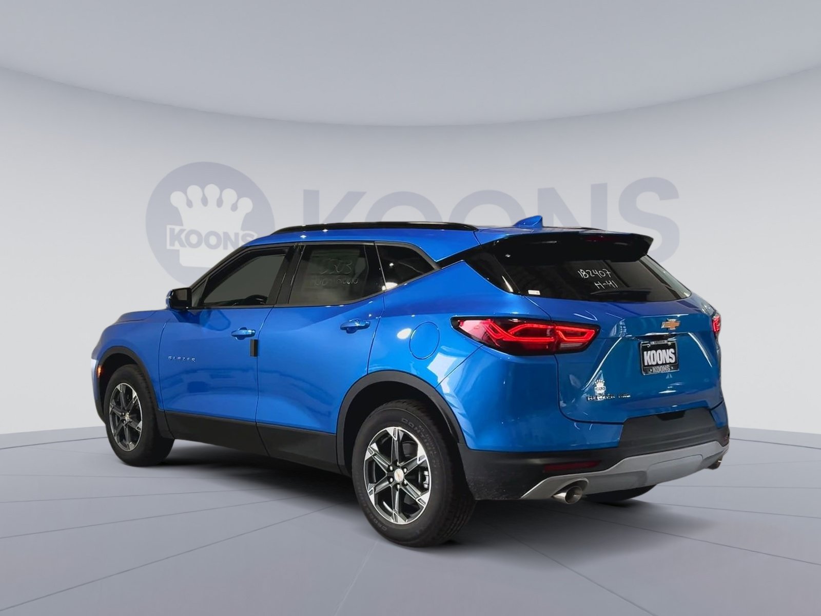 New 2026 Chevrolet Blazer LT w/ Sound & Technology Package AWD/4WD image 8