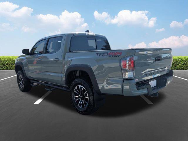 Certified 2022 Toyota Tacoma TRD Sport w/ TRD Premium Sport Package AWD/4WD image 7